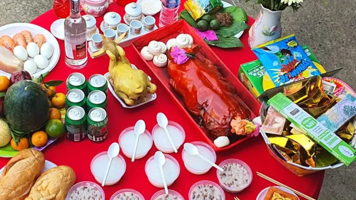Cúng Tất Niên Công Ty Gồm Những Gì? Chuẩn Bị Mâm Cúng, Văn Khấn Chuẩn 2025