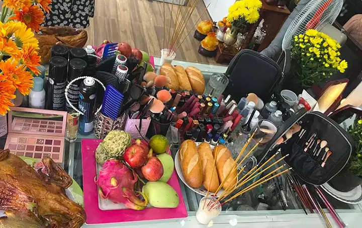 Văn Khấn & Mâm Cúng Tổ Nghề Makeup Đầy Đủ, Chuẩn Thờ Cúng Năm 2026