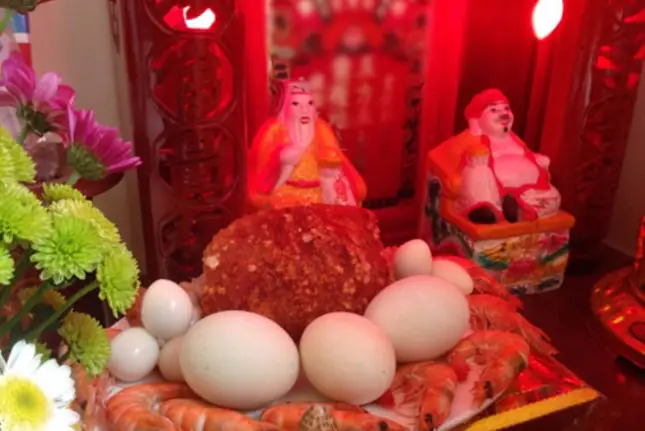 Cúng Trứng Gà Hay Trứng Vịt: Chọn Loại Nào Chuẩn Phong Tục, Ý Nghĩa Và Hành Trang? Cúng Trứng Gà Hay Trứng Vịt: Chọn Loại Nào Chuẩn Phong Tục, Ý Nghĩa Và Hành Trang?