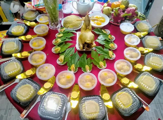 Cúng Đầy Tháng Bé Gái Nên Dùng Gà Trống Hay Gà Mái? Mâm Cúng & Nghi Thức Chuẩn Cúng Đầy Tháng Bé Gái Nên Dùng Gà Trống Hay Gà Mái? Mâm Cúng & Nghi Thức Chuẩn
