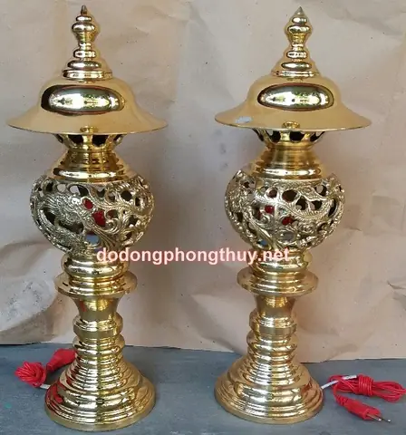 Đèn Điện Thờ Cúng: Chọn Mua Loại Nào Tốt, Có Nên Đặt Trên Bàn Thờ Không? Đèn Điện Thờ Cúng: Chọn Mua Loại Nào Tốt, Có Nên Đặt Trên Bàn Thờ Không?