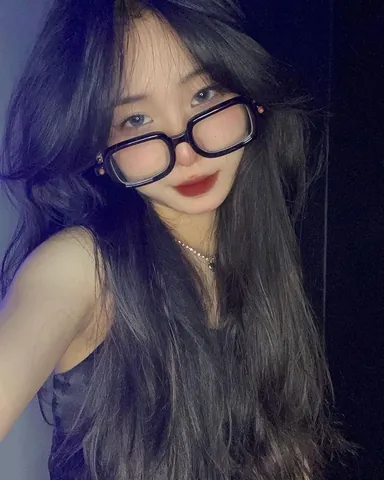 100+ Ảnh Con Gái Đeo Kính Dễ Thương Full 4k, 100+ Hình Nền Chill Cực Đẹp Mới Nhất