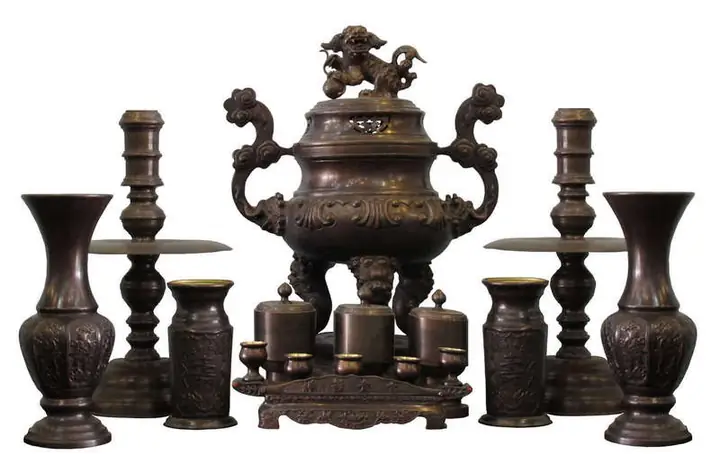 Tổng Hợp Mẫu Đồ Gỗ Thờ Cúng La Xuyên: Loại Gỗ, Giá Thành & Nơi Mua Uy Tín