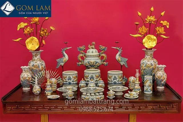 Chọn Mua Đồ Thờ Cúng Trung Quốc: Mẫu Mới, Bảng Giá, Cách Nhận Biết Chất Lượng & So Sánh Với Gốm Bát Tràng Chọn Mua Đồ Thờ Cúng Trung Quốc: Mẫu Mới, Bảng Giá, Cách Nhận Biết Chất Lượng & So Sánh Với Gốm Bát Tràng