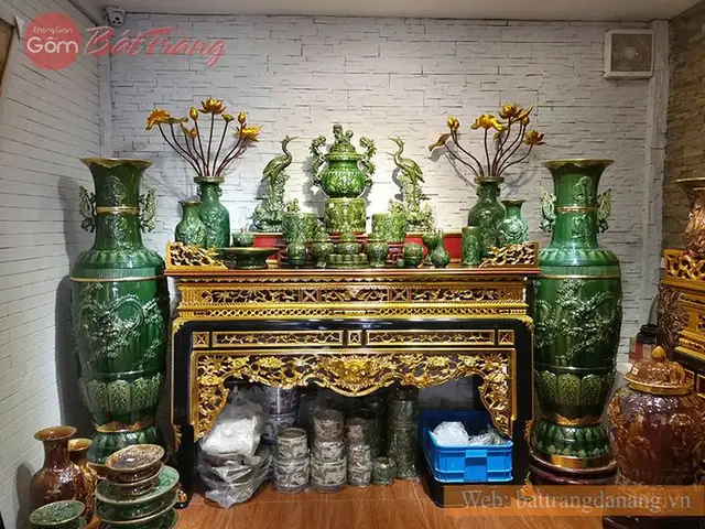 Chọn Mua Đồ Thờ Cúng Trung Quốc: Mẫu Mới, Bảng Giá, Cách Nhận Biết Chất Lượng & So Sánh Với Gốm Bát Tràng Chọn Mua Đồ Thờ Cúng Trung Quốc: Mẫu Mới, Bảng Giá, Cách Nhận Biết Chất Lượng & So Sánh Với Gốm Bát Tràng