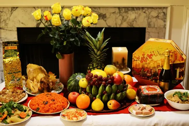 Cách Luộc Gà Cúng Tết Nguyên Con Da Vàng Óm Không Nứt, Chín Kỹ Chuẩn Mâm Giao Thừa