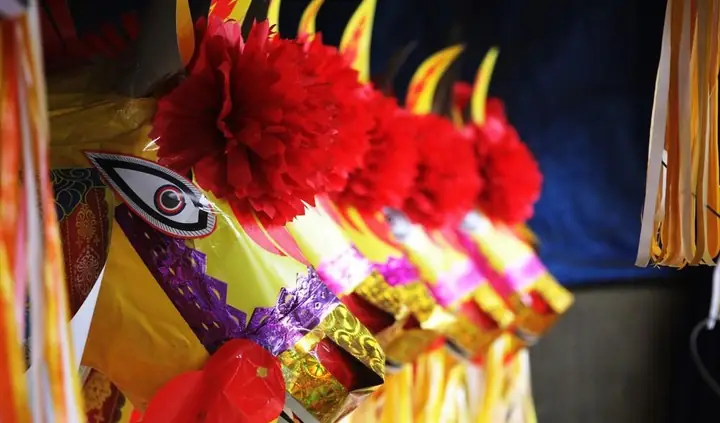 Cúng Giao Thừa Năm 2027 (đinh Mùi) Ngựa Màu Gì? Chuẩn Phong Thủy Theo Ngũ Hành
