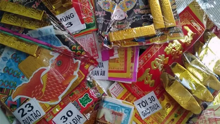 Bộ Giấy Cúng Giao Thừa Gồm Những Gì? Danh Sách Vàng Mã, Sớ Văn Khấn Đầy Đủ, Chuẩn Theo Nghi Lễ Bộ Giấy Cúng Giao Thừa Gồm Những Gì? Danh Sách Vàng Mã, Sớ Văn Khấn Đầy Đủ, Chuẩn Theo Nghi Lễ
