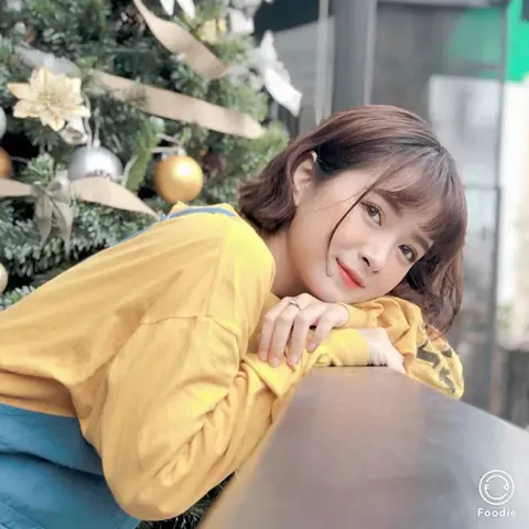 100+ Hình Ảnh Chữ Cô Gái 1m52 Cực Hay, Caption Chạm Tim Người Thấp