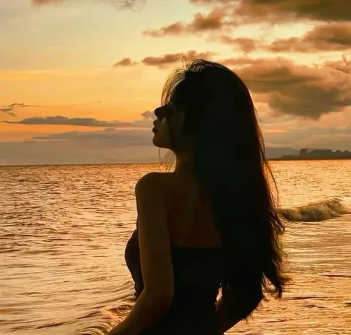100+ Hình Ảnh Cô Gái Chụp Lưng Đẹp Nghệ Thuật, Chill Cực Chân
