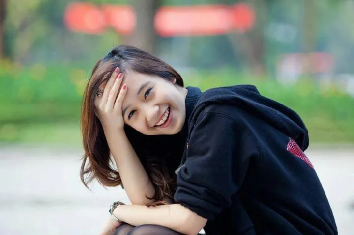 100+ Hình Ảnh Cô Gái Cười Vui Tự Nhiên, Nụ Cười Rạng Rỡ Chữa Lành Tâm Hồn 100+ Hình Ảnh Cô Gái Cười Vui Tự Nhiên, Nụ Cười Rạng Rỡ Chữa Lành Tâm Hồn