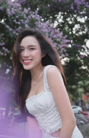 100+ Hình Ảnh Cô Gái Và Hoa Bằng Lăng Tím Đẹp Nhất, 100+ Bức Ảnh Cô Gái Cầm Hoa Bằng Lăng Tím Cực Xinh, 100+ Hình Ảnh Cô Gái Với Hoa Bằng Lăng Tím Thật Nổi Bật