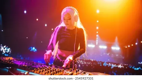 100+ Hình Ảnh Con Gái Đánh Dj Đẹp Nhất, Hình Nền Dj Girl Chất 100+ Hình Ảnh Con Gái Đánh Dj Đẹp Nhất, Hình Nền Dj Girl Chất