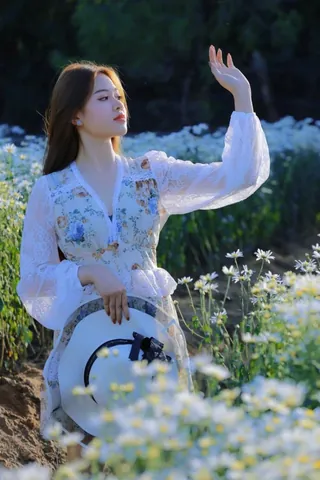 100+ Hình Ảnh Con Gái Đẹp Chụp Với Khung Cảnh Đẹp Full Hd Chill