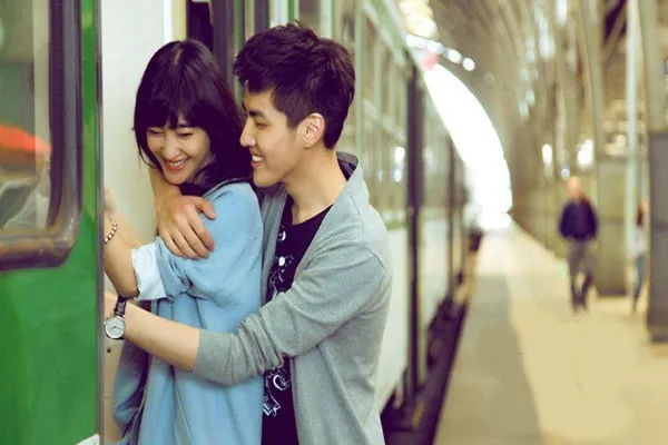 100+ Hình Ảnh Con Gái Ôm Con Trai Ở Nhà Ngủ, 100+ Hình Nền 4k 100+ Hình Ảnh Con Gái Ôm Con Trai Ở Nhà Ngủ, 100+ Hình Nền 4k