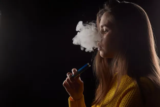 100+ Hình Ảnh Gái Hút Vape Tóc Ngắn Chill Chất Full Hd 4k 100+ Hình Ảnh Gái Hút Vape Tóc Ngắn Chill Chất Full Hd 4k
