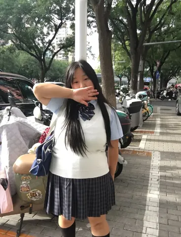 100+ Hình Ảnh Hài Hước Cắt Cỏ Nhìn Gái Ngầu, Xem Là Cười Ngả Người 100+ Hình Ảnh Hài Hước Cắt Cỏ Nhìn Gái Ngầu, Xem Là Cười Ngả Người