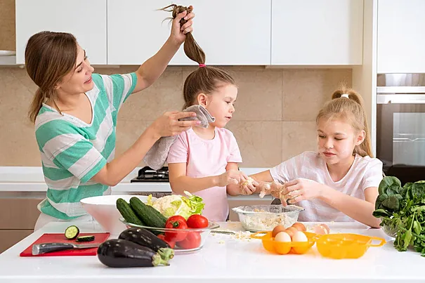 100+ Hình Ảnh Má Và Con Gái Nấu A9n - Hay, Tải Miễn 100+ Hình Ảnh Má Và Con Gái Nấu A9n - Hay, Tải Miễn