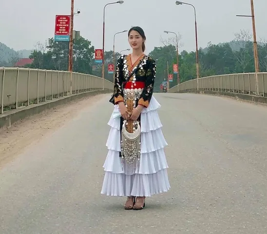 100+ Hình Ảnh Người Con Gái Tây Bắc Đẹp Nhất, Chân Dung Dân Tộc Sâu Sắc