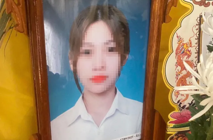 999+ Ảnh Hình Ảnh Thi Thể Cô Gái Trên Sông Hồng Mới Nhất Hiện Nay