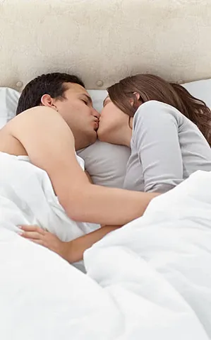 100+ Hình Ảnh Trai Gái Trên Giường 4k Đẹp Nhất, Cực Chất Lượng Mới Nhất