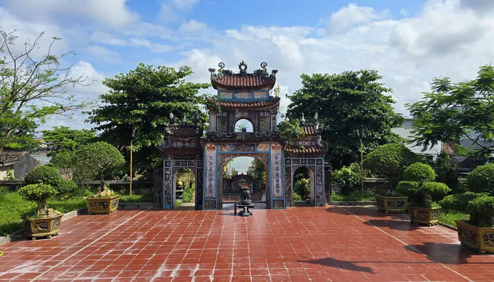 100+ Hình Ảnh Cô Gái Đình Làng Cực Chill Đậm Chất Cổ