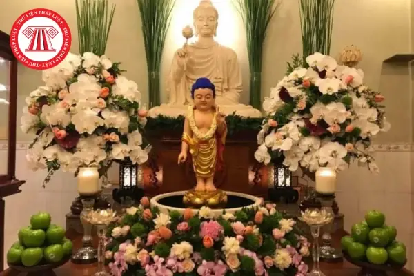 Lễ Cúng Phật Gồm Những Gì? Hướng Dẫn Đầy Đủ Các Vật Cần Chuẩn Bị Cho Lễ Cúng Trang Nghiêm