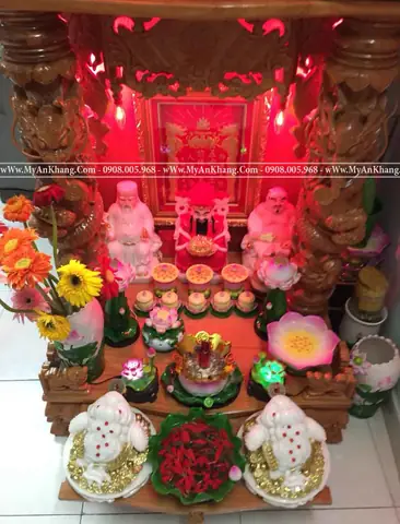 Hướng Dẫn Quy Trình Lễ Cúng Thay Bàn Thờ Thần Tài, Ông Địa Mới: Lễ Vật, Văn Khấn, Thủ Tục Chuẩn Nhất