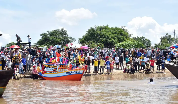 Lễ Hội Cúng Biển Mỹ Long Trà Vinh: Thời Gian Diễn Ra, Địa Điểm, Ý Nghĩa Và Nghi Thức Đặc Sắc