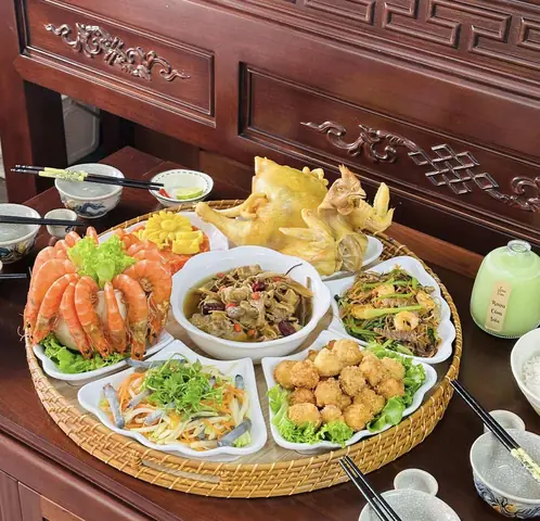 Hướng Dẫn Chuẩn Bị Mâm Cỗ Cúng Ông Công Ông Táo Đầy Đủ, Đúng Nghi Lễ Theo 3 Miền