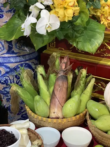 Mâm Cúng Sơn Trang Gồm Những Gì? Chi Tiết Lễ Vật Mặn, Chay & Cách Soạn Đúng Lễ