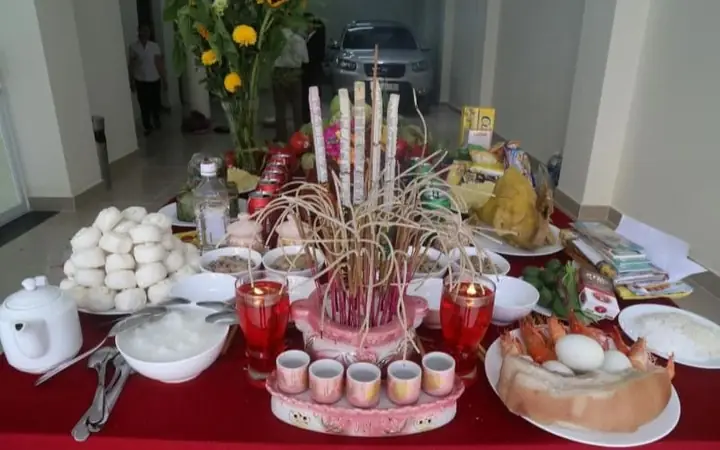 Mâm Cúng Tân Gia Gồm Những Gì? Cách Chuẩn Bị & Bày Đúng Lễ, Đúng Phong Tục Mâm Cúng Tân Gia Gồm Những Gì? Cách Chuẩn Bị & Bày Đúng Lễ, Đúng Phong Tục