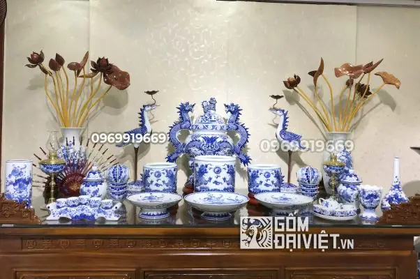 Giải Mã Giấc Mơ Thấy Đồ Thờ Cúng, Bàn Thờ: Điềm Báo Lành - Dữ Chi Tiết & Con Số May Mắn Giải Mã Giấc Mơ Thấy Đồ Thờ Cúng, Bàn Thờ: Điềm Báo Lành - Dữ Chi Tiết & Con Số May Mắn