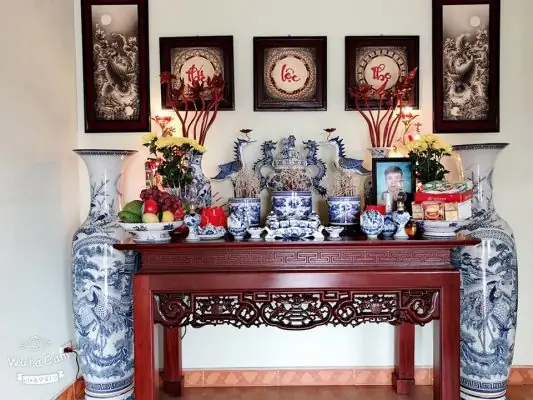 Giải Mã Giấc Mơ Thấy Đồ Thờ Cúng, Bàn Thờ: Điềm Báo Lành - Dữ Chi Tiết & Con Số May Mắn Giải Mã Giấc Mơ Thấy Đồ Thờ Cúng, Bàn Thờ: Điềm Báo Lành - Dữ Chi Tiết & Con Số May Mắn