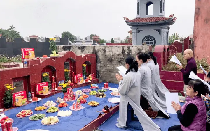 Hướng Dẫn Nghi Thức Cúng Tạ Mộ Đầy Đủ: Văn Khấn, Mâm Cúng, Quy Trình Và Lưu Ý Quan Trọng