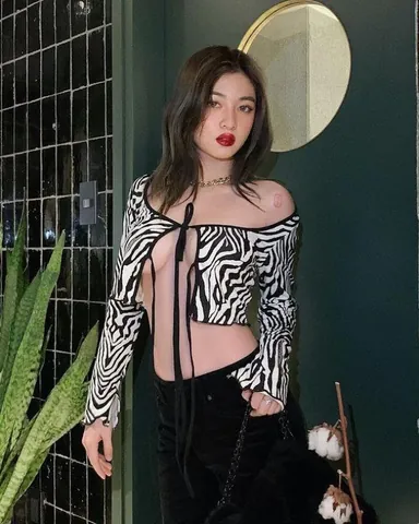 100+ Hình Ảnh Chất Lượng Cao Của Những Cô Nàng Xinh Đẹp, 100+ Bức Ảnh Con Gái Đẹp Chất Lượng Full Hd, 100+ Hình Ảnh Chất Lượng Cao Của Những Cô Nàng Thật Cuốn Hút