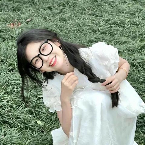 100+ Ảnh Cô Gái 14 Cute Dễ Thương Full Hd, Hình Nền Teen Ngọt Ngào