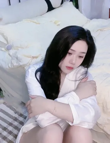 100+ Những Tấm Ảnh Ca Ngợi Gái Xinh Cực Chất, Caption Hay Share Ngay 100+ Những Tấm Ảnh Ca Ngợi Gái Xinh Cực Chất, Caption Hay Share Ngay