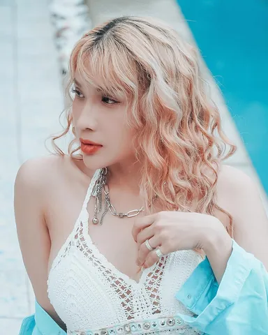 100+ Những Tấm Ảnh Ca Ngợi Gái Xinh Cực Chất, Caption Hay Share Ngay 100+ Những Tấm Ảnh Ca Ngợi Gái Xinh Cực Chất, Caption Hay Share Ngay