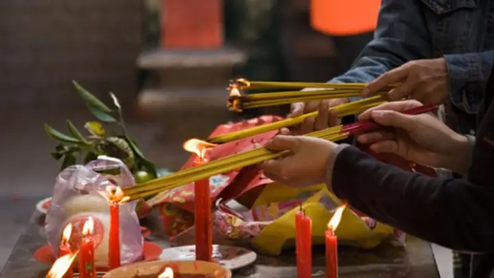 Hướng Dẫn Sắm Lễ Cúng Giỗ Thường Đầy Đủ Vật Cúng Theo Truyền Thống Hướng Dẫn Sắm Lễ Cúng Giỗ Thường Đầy Đủ Vật Cúng Theo Truyền Thống