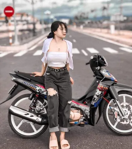 100+ Tải Ảnh Gái Ngồi Xe Dream Đẹp Chất 4k Mới Nhất 100+ Tải Ảnh Gái Ngồi Xe Dream Đẹp Chất 4k Mới Nhất