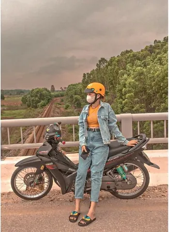 100+ Tải Ảnh Gái Ngồi Xe Dream Đẹp Chất 4k Mới Nhất 100+ Tải Ảnh Gái Ngồi Xe Dream Đẹp Chất 4k Mới Nhất