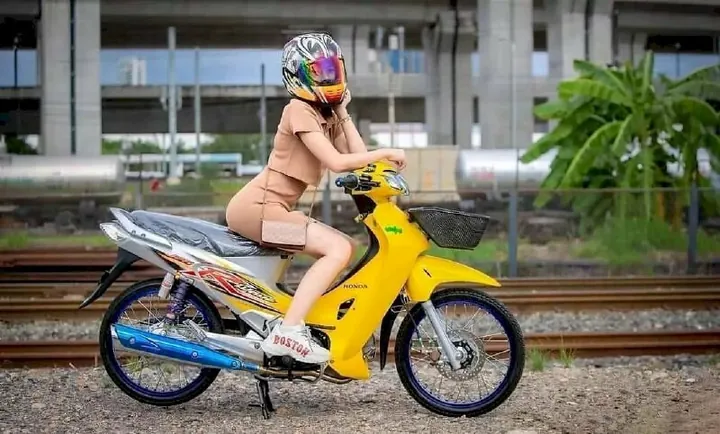 100+ Tải Ảnh Gái Ngồi Xe Dream Đẹp Chất 4k Mới Nhất 100+ Tải Ảnh Gái Ngồi Xe Dream Đẹp Chất 4k Mới Nhất
