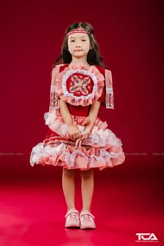 100+ Tạo Dáng Chụp Ảnh Bé Gái Đẹp, 100+ Mẫu Pose Bé Gái Dễ Làm 100+ Tạo Dáng Chụp Ảnh Bé Gái Đẹp, 100+ Mẫu Pose Bé Gái Dễ Làm