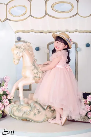 100+ Tạo Dáng Chụp Ảnh Bé Gái Đẹp, 100+ Mẫu Pose Bé Gái Dễ Làm 100+ Tạo Dáng Chụp Ảnh Bé Gái Đẹp, 100+ Mẫu Pose Bé Gái Dễ Làm