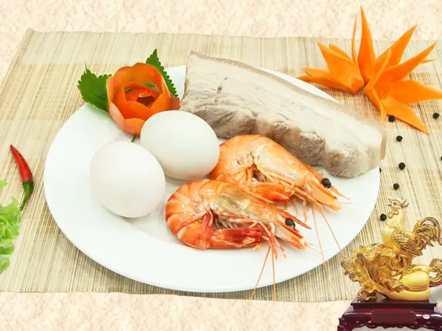 Hướng Dẫn Chọn, Luộc Thịt Cúng Thần Tài (thịt Heo Ba Chỉ) Đúng Quy Cách, Đầy Đủ Bộ Tam Sên