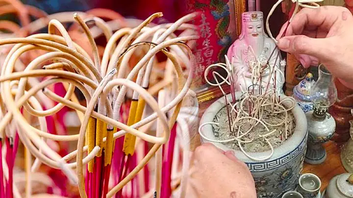 Nên Tỉa Chân Nhang Trước Hay Sau Cúng Ông Táo? Quy Trình Và Lưu Ý Chuẩn Nhất Nên Tỉa Chân Nhang Trước Hay Sau Cúng Ông Táo? Quy Trình Và Lưu Ý Chuẩn Nhất