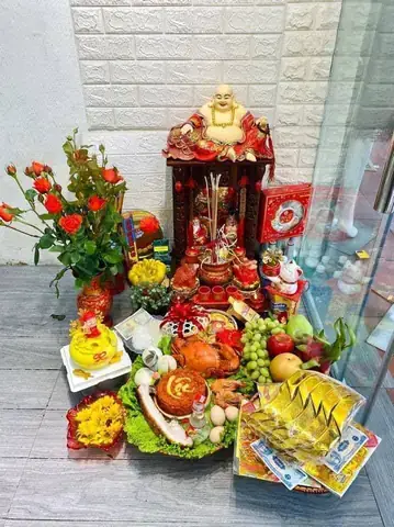 Tiền Cúng Thần Tài: Bao Nhiêu Là Đủ, Có Nên Dùng Tiền Thật Không, Cách Cúng Đúng Phong Thủy