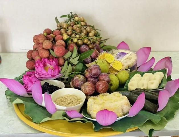 Trái Cây Cúng Tết Đoan Ngọ Mùng 5 Tháng 5 Gồm Những Loại Nào? Ý Nghĩa Và Gợi Ý Chuẩn Phong Tục Trái Cây Cúng Tết Đoan Ngọ Mùng 5 Tháng 5 Gồm Những Loại Nào? Ý Nghĩa Và Gợi Ý Chuẩn Phong Tục