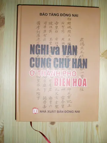 Tổng Hợp Mẫu Văn Cúng Chữ Hán Chuẩn Cho Giỗ Tổ Tiên, Lễ Chạp Kèm Âm Hán Việt & Bản Dịch